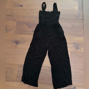 Aritzia Flowy Jumpsuit